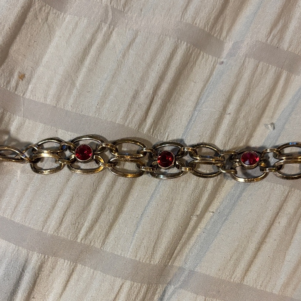 Elegant Gold and Red Gemstone Bracelet